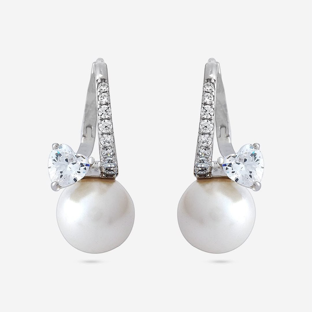 Silver Pearl Earring