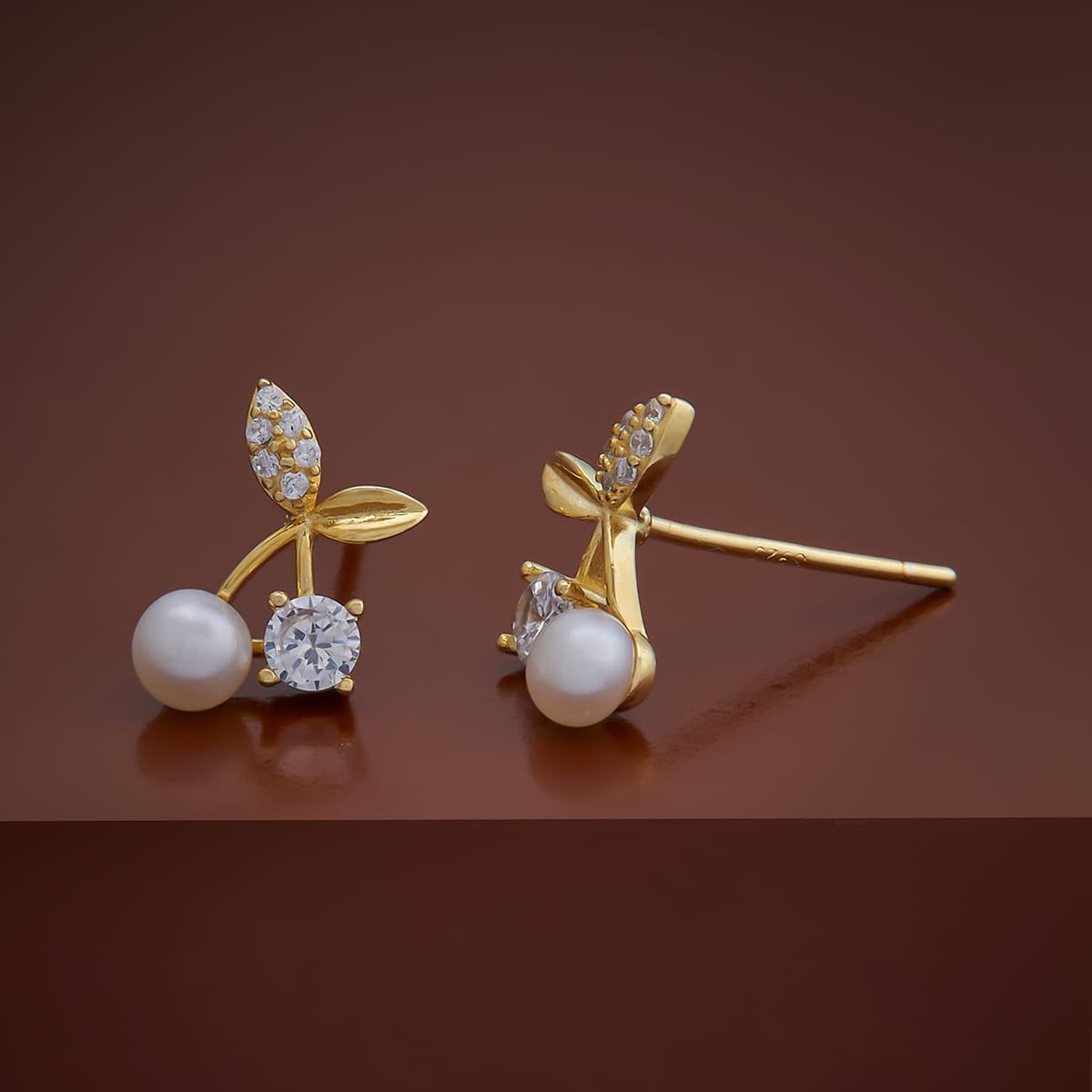 Pearl Diamond Cut Earring