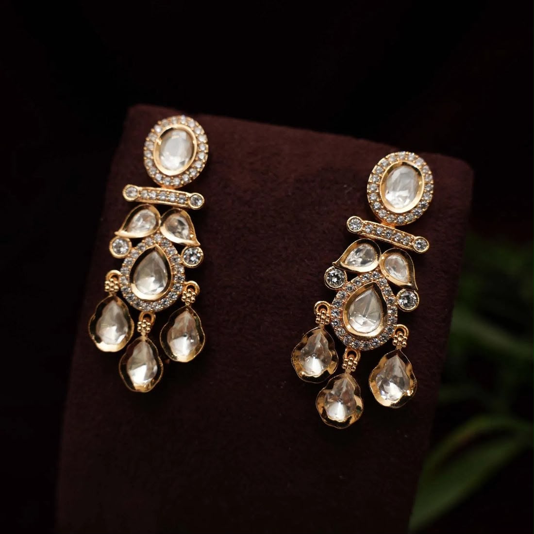 POLKI EARRINGS - WHITE