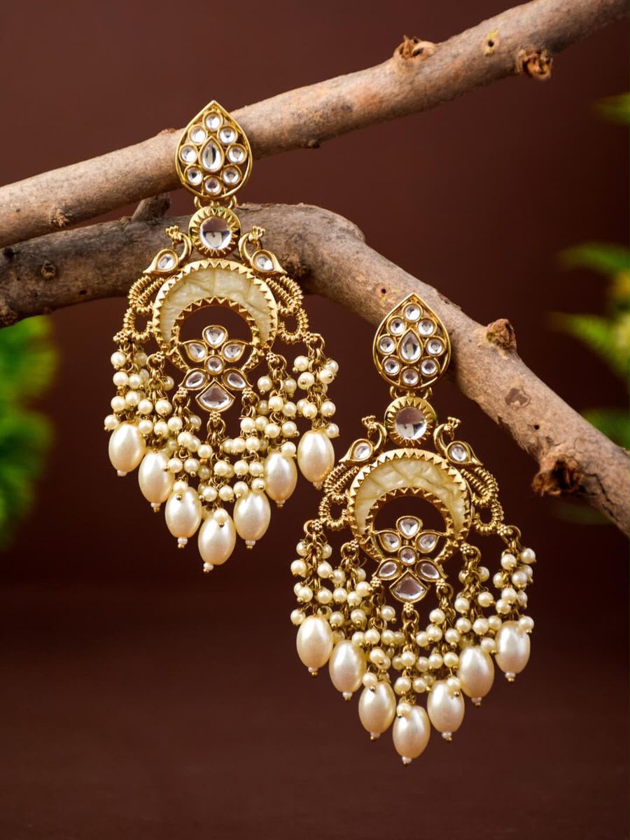 Pearl Chandbali