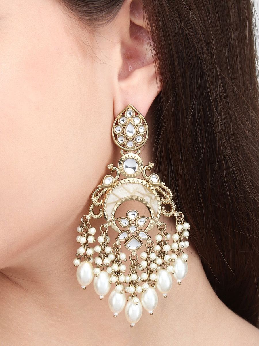 Pearl Chandbali