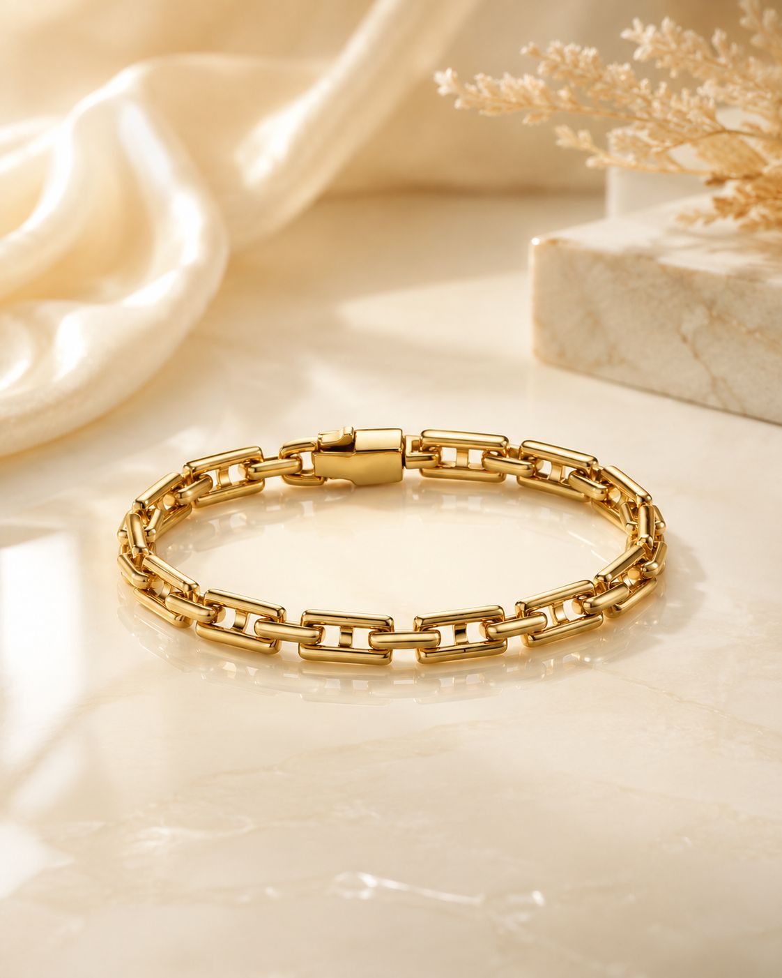 Timeless Gold Link Chain Bracelet – Classic Luxe Edition