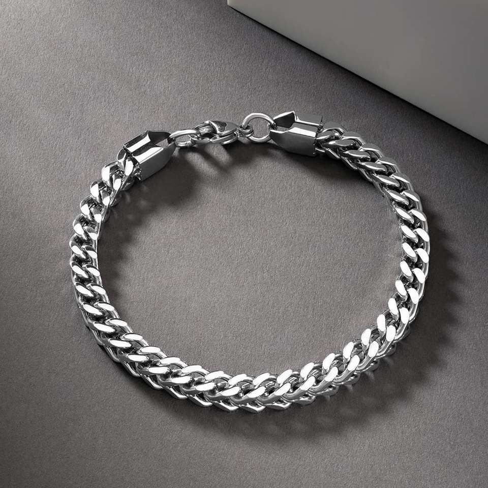 Classic Silver Cuban Link Bracelet