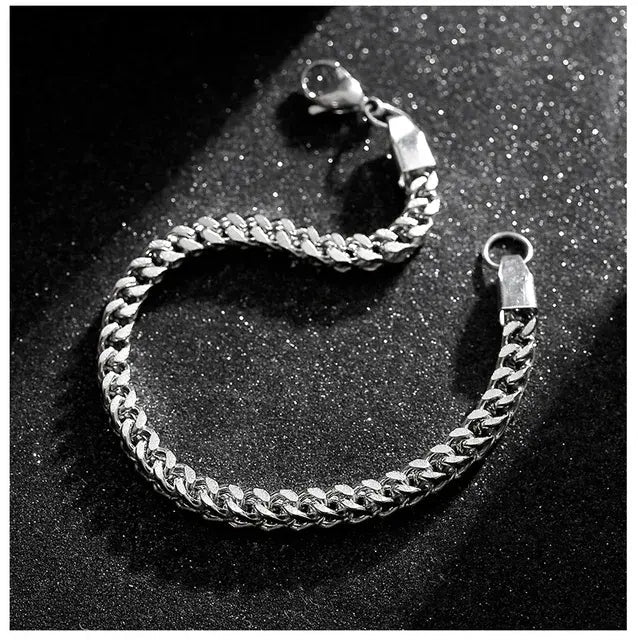 Interwoven Silver Chain Bracelet